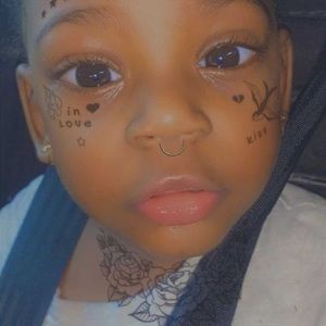 Meet your Posher, Amelia